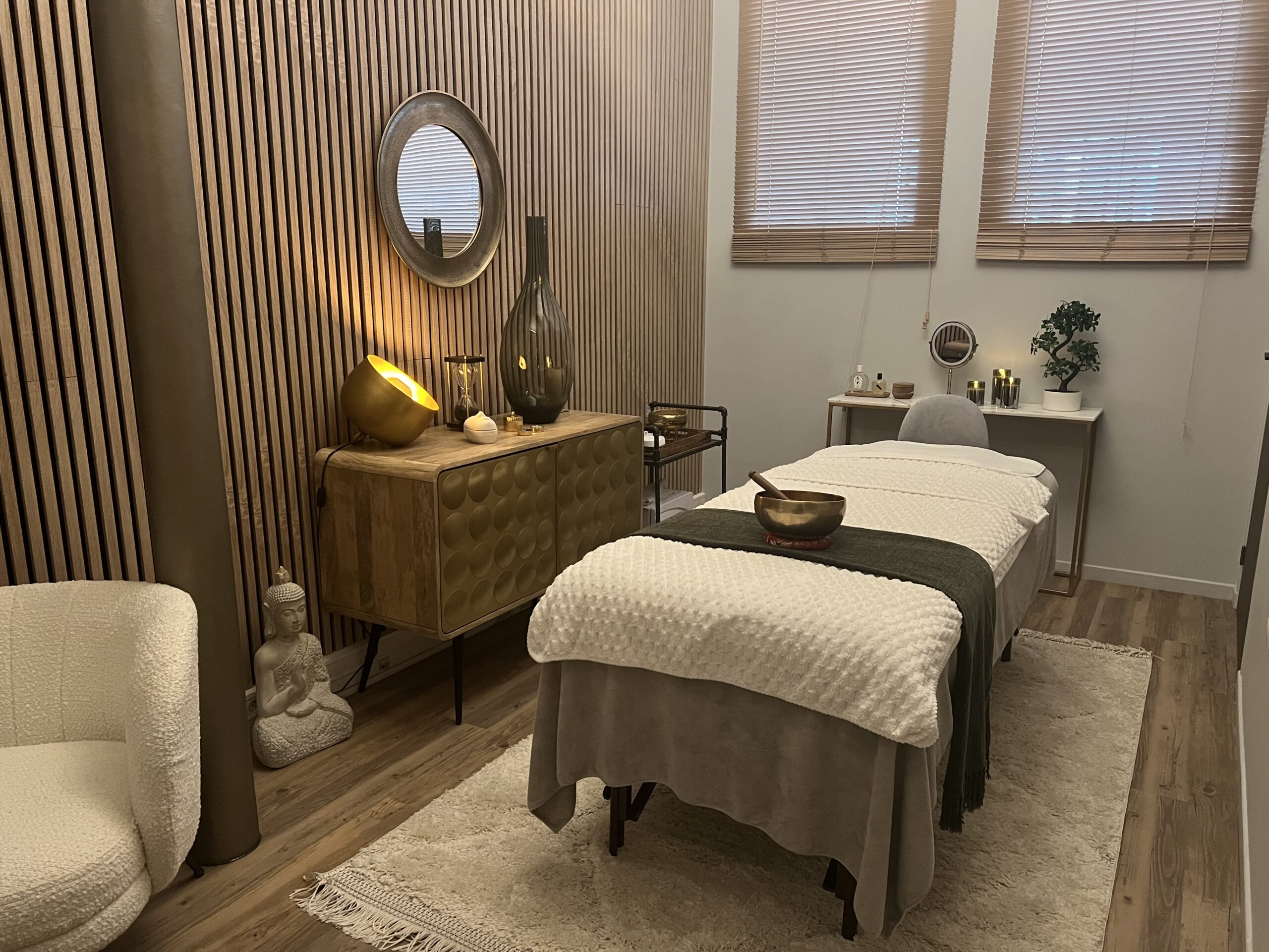 TODOKI Malou massage Kobido Reiki